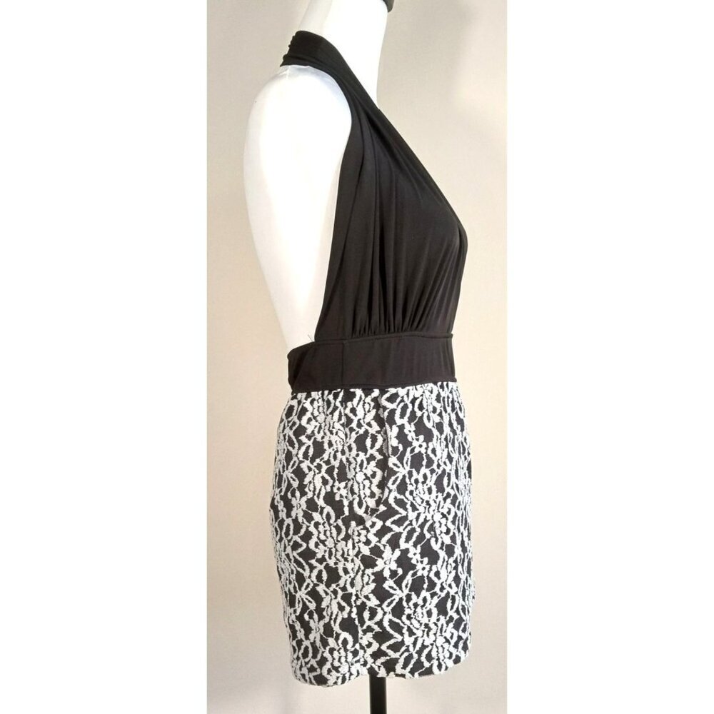 Stilettos Black & White Textured Romper Size Medium Fun and Sexy all in one Pock - Picture 8 of 16